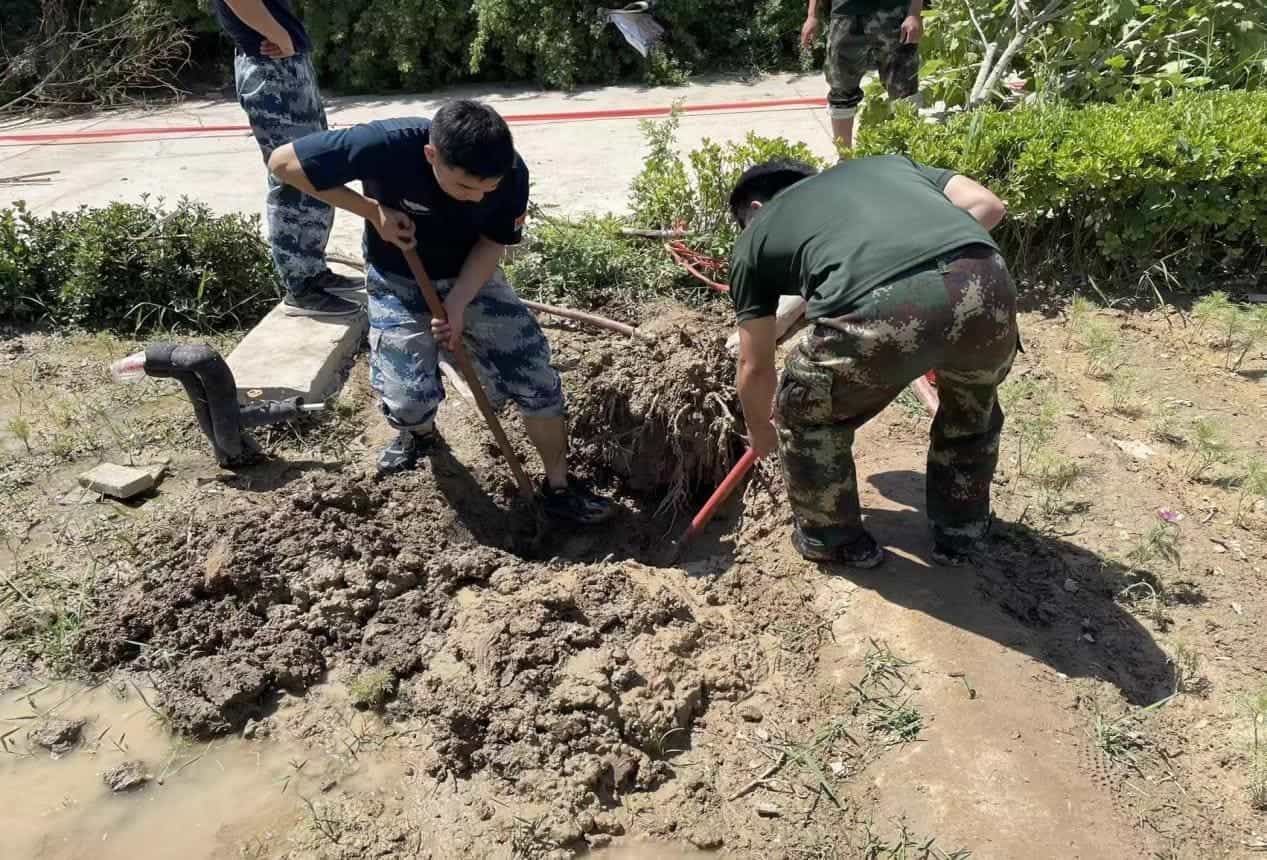 保定理工學院開展“傳幫帶”式新入職輔導員培訓動員day1