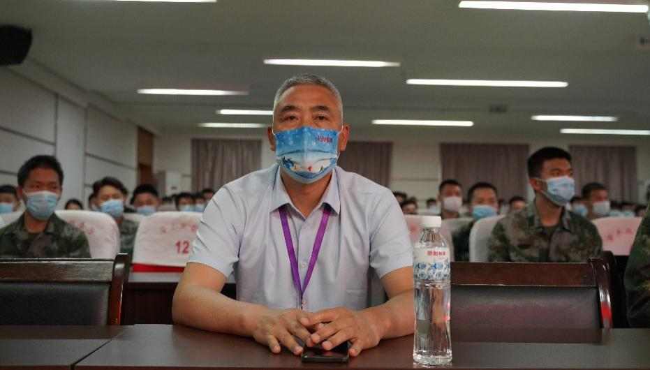 憶軍旅青春 走規劃人生——賀陽集團退役軍人大學生人生規劃專題講座