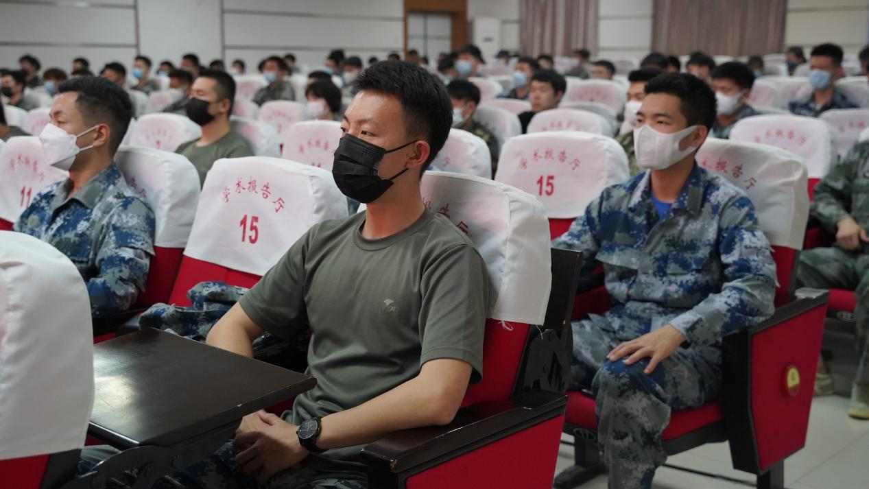 憶軍旅青春 走規劃人生——賀陽集團退役軍人大學生人生規劃專題講座