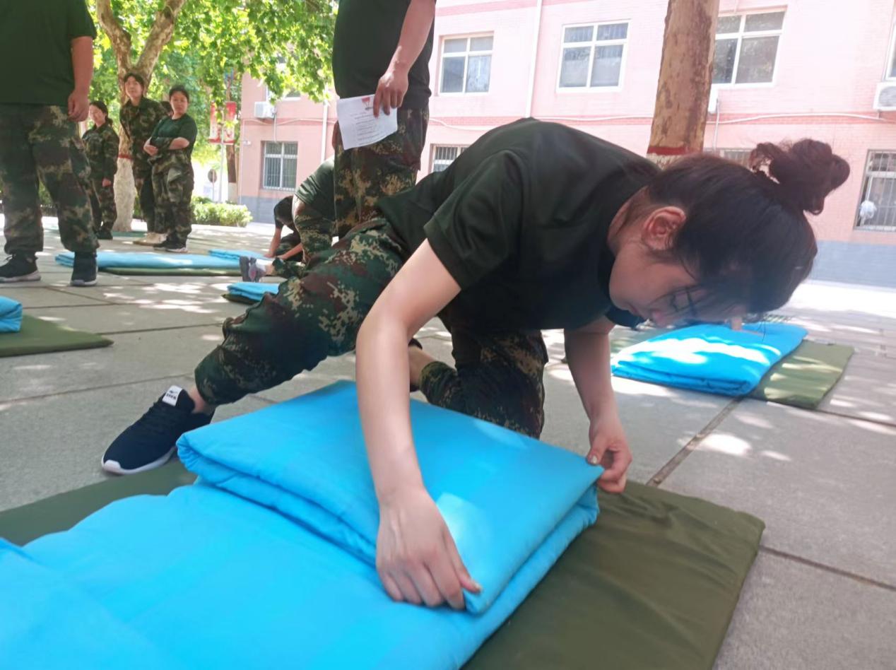 強(qiáng)化凝“新”聚力,賡續(xù)立德樹人——我校“傳幫帶”式新入職輔導(dǎo)員培訓(xùn)圓滿結(jié)束