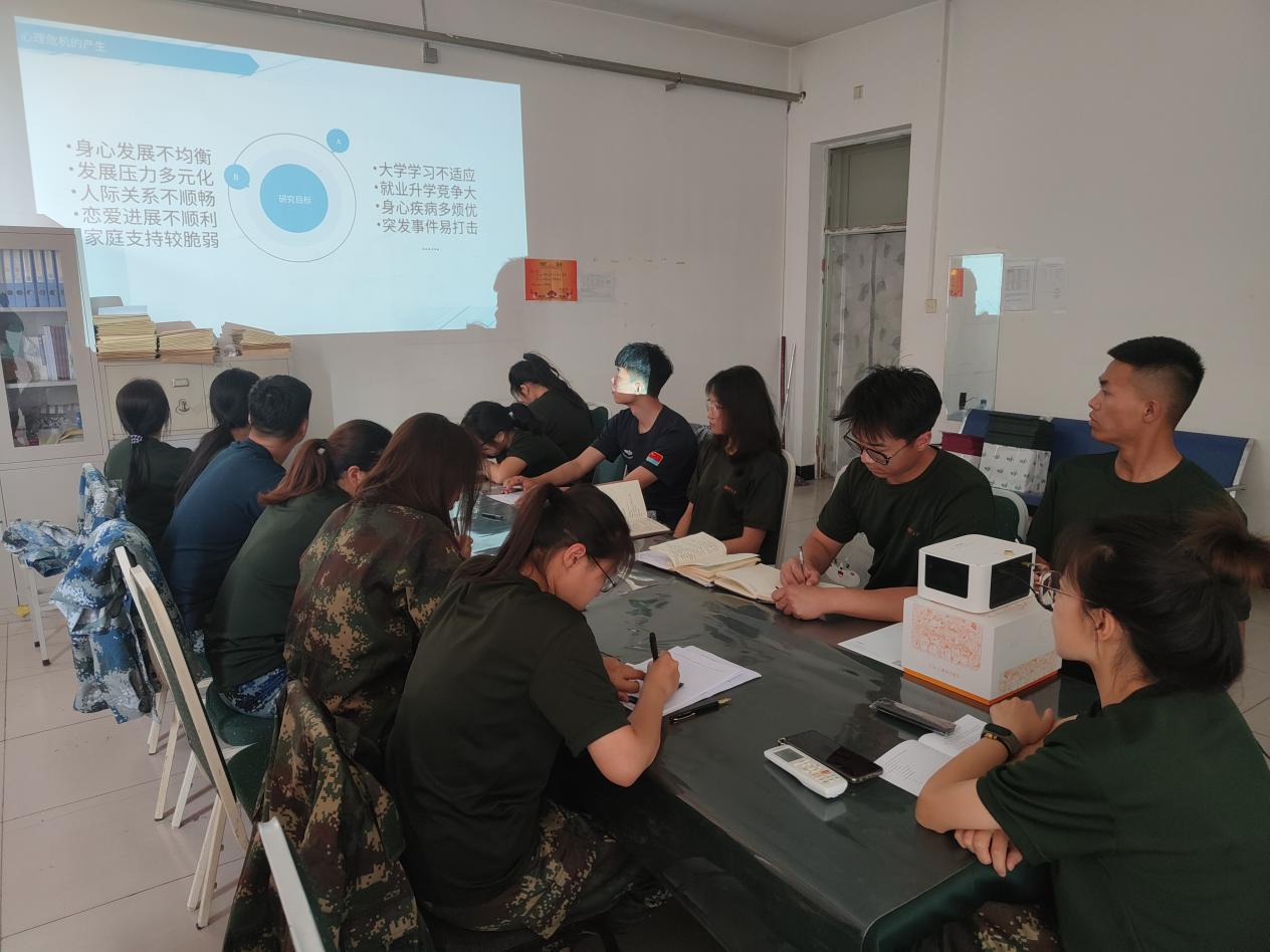 強(qiáng)化凝“新”聚力,賡續(xù)立德樹人——我校“傳幫帶”式新入職輔導(dǎo)員培訓(xùn)圓滿結(jié)束