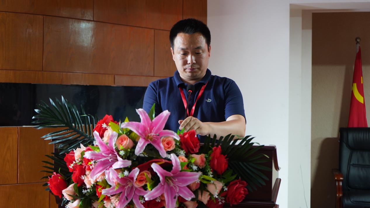 強(qiáng)化凝“新”聚力,賡續(xù)立德樹人——我校“傳幫帶”式新入職輔導(dǎo)員培訓(xùn)圓滿結(jié)束