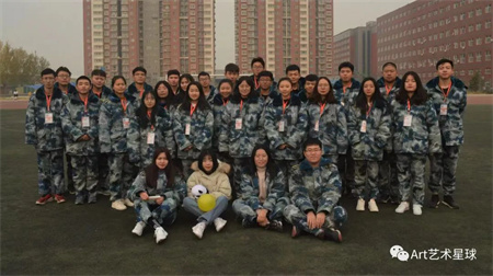 保定理工學院//藝術學院//青春榜樣（一）