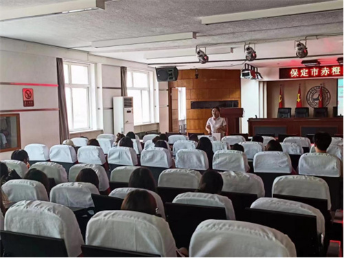 保定市赤橙網(wǎng)絡(luò)科技有限公司到我校開展宣講會