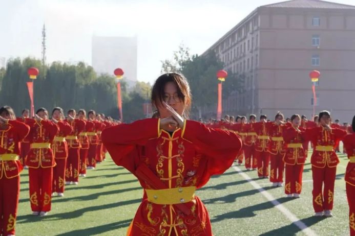 一起動感青春！保定理工學院2023年秋季運動會圓滿閉幕