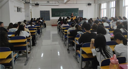 藝術學院環境設計專業順利召開 2024屆畢業設計開題動員大會