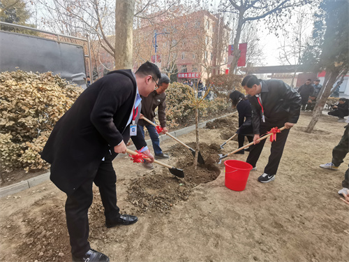 積極踐行綠色理念，植樹節活動圓滿舉行