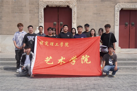 文化育人促成長 校館合作譜新篇 —我校與淮軍公所博物館 舉行館校戰略合作協議簽約及授牌儀式