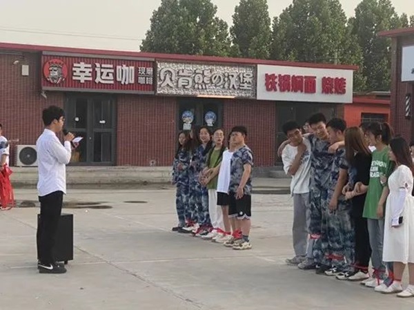 保定理工學(xué)院||管理學(xué)院||“趣”享運(yùn)動(dòng)，“味”你加油—我院舉辦趣味運(yùn)動(dòng)會(huì)