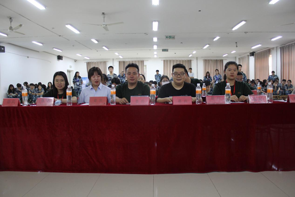 保定理工學(xué)院‖管理學(xué)院‖我院舉行“星光閃耀，激情夏夜”才藝展示大賽