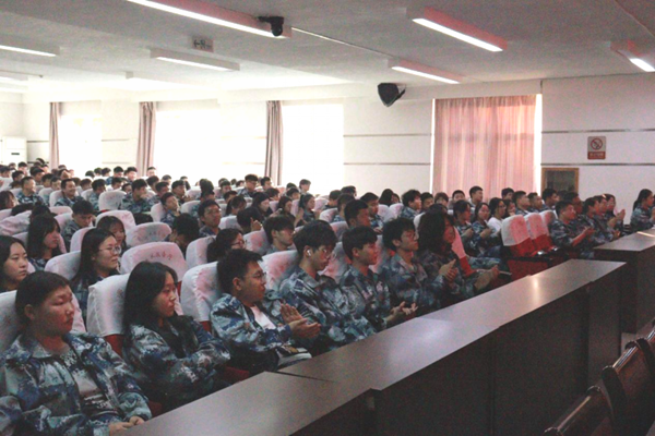 保定理工學院||管理學院||聆聽前沿聲音，暢享理論盛宴——我院工程管理、工程造價學子聆聽王興國教授講座