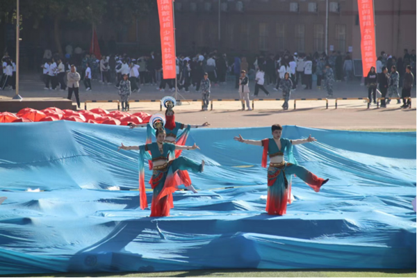 保定理工學(xué)院||管理學(xué)院||青春當(dāng)“燃”不讓！直擊運(yùn)動(dòng)會(huì)現(xiàn)場