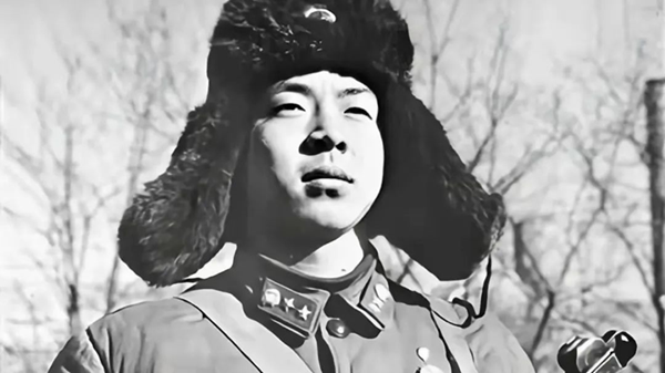 學習雷鋒‖管理學院‖弘揚雷鋒精神，爭做進步青年