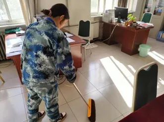 愛國衛生月｜我院開展“宜居靚家園 健康新生活”主題黨日活動