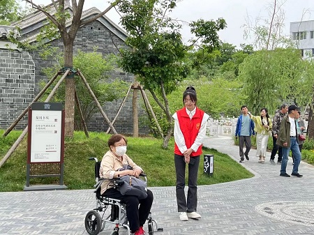 “志愿新時代，志愿服務行”——保定理工學院藝術學院與淮軍公所博物館五一勞動節志愿服務活動