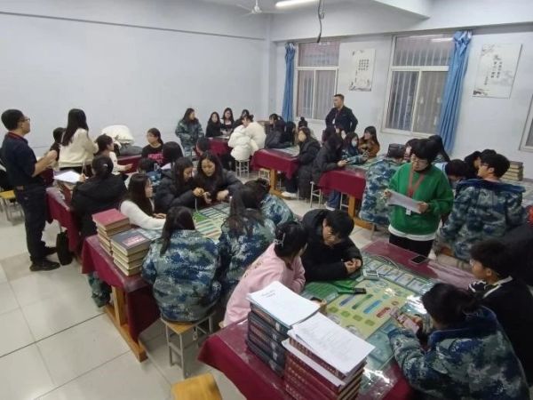 保定理工學院||管理學院||我院舉辦網線制作比賽