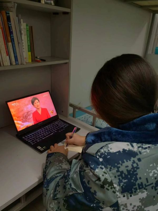 保定理工學(xué)院||管理學(xué)院||學(xué)習(xí)榜樣精神，爭做先鋒模范