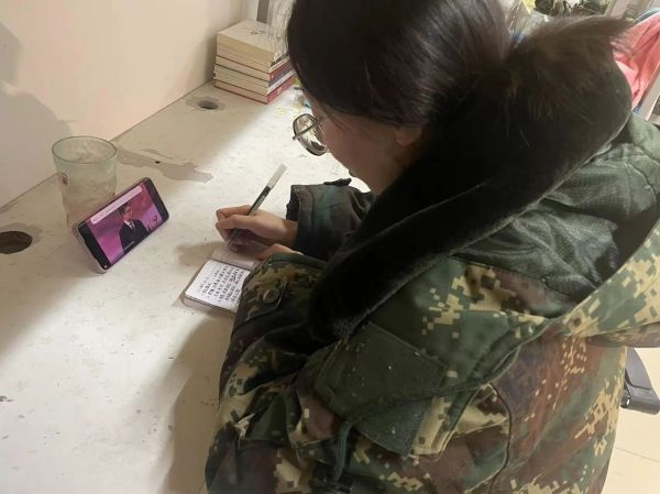 保定理工學(xué)院||管理學(xué)院||學(xué)習(xí)榜樣精神，爭做先鋒模范