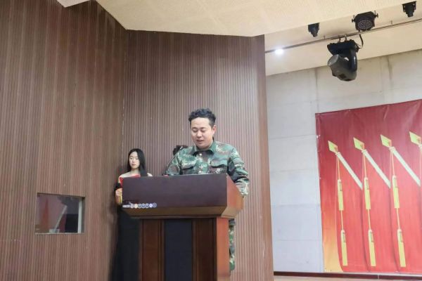 保定理工學院||管理學院||“管理催奮進，榜樣促前行”年末表彰大會