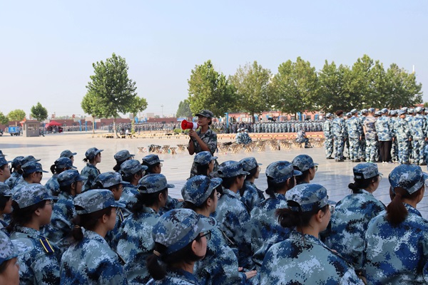 保定理工學院||管理學院||揚帆起航，2023級軍訓進行時！