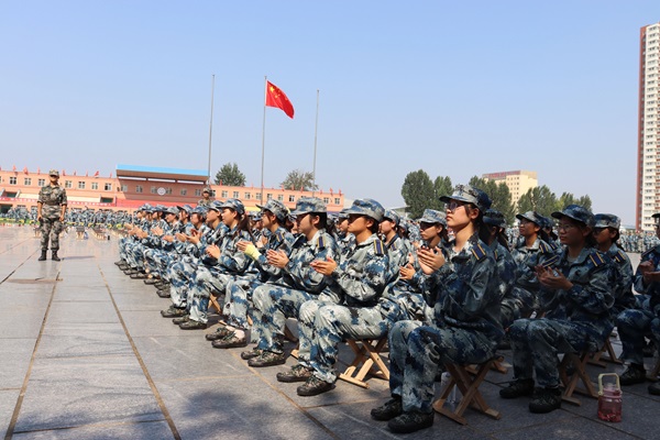 保定理工學院||管理學院||揚帆起航，2023級軍訓進行時！