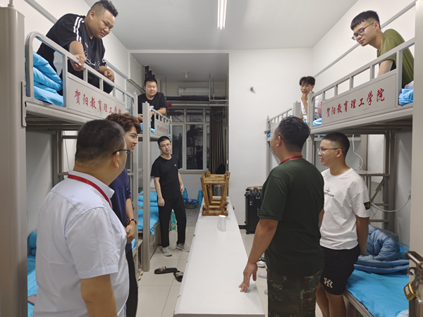 保定理工學院||管理學院||叮咚，你有一篇校園介紹請查收！