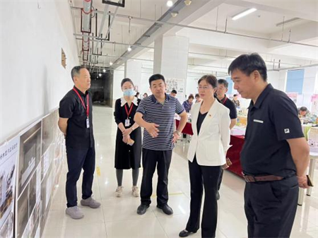 保定理工學院校領導蒞臨參觀指導藝術學院2024屆本科畢業設計作品展