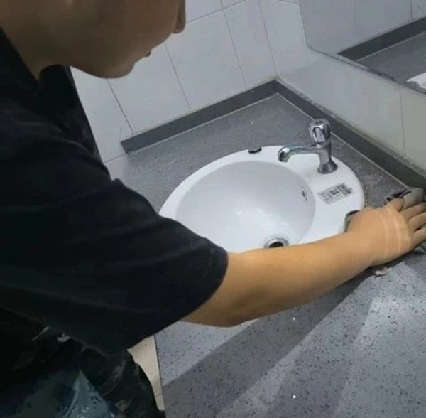 勞動教育|保定理工學院|管理學院|宿舍是我家，美化靠大家