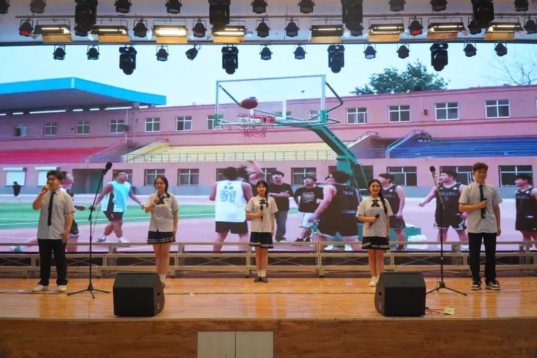 青春校園|“赤子奏響凌云志,后浪奔涌繪新篇”大型合唱會圓滿結束!