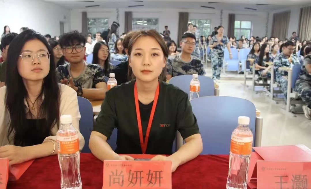 保理會計學院聚青春之火,譜會院華章