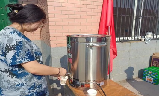 軍訓·手拉手活動