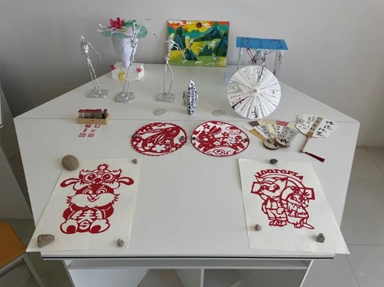 美育如光，熹微朝陽