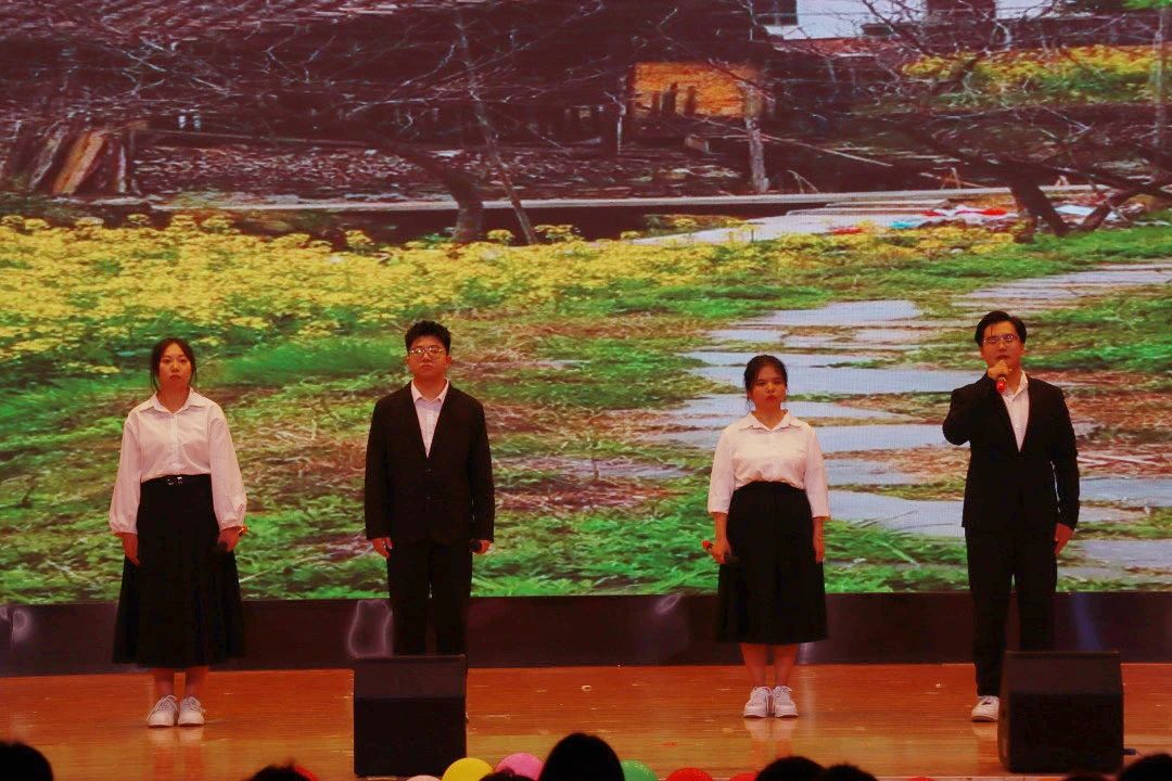 以“實踐”賦能 涵養(yǎng)優(yōu)秀學(xué)風(fēng)——“賡續(xù)教育初心 踔厲奮發(fā)向未來”2023學(xué)年實習(xí)表彰大會圓滿結(jié)束