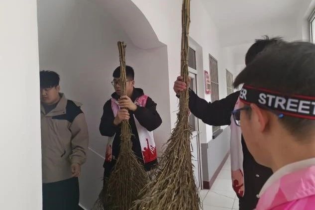 志愿于心，服務于行