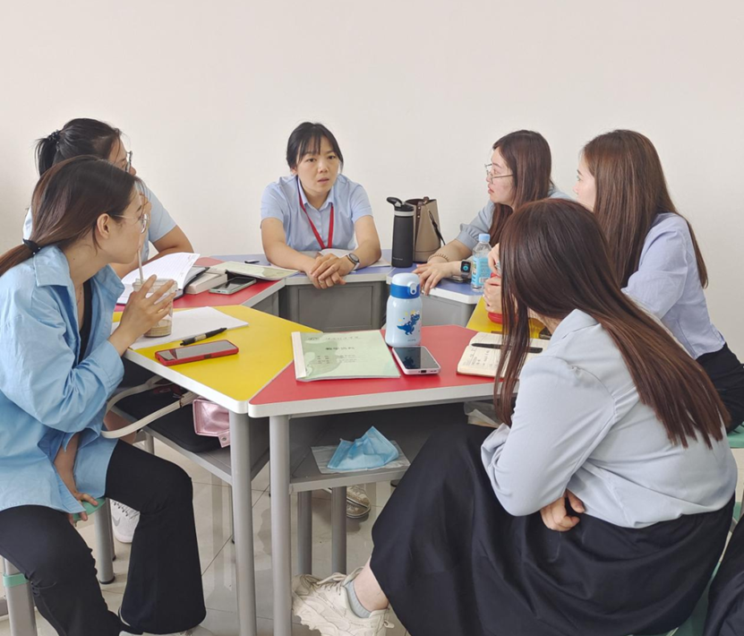 “服務(wù)意識(shí)、工作態(tài)度、履職盡責(zé)”大討論活動(dòng)