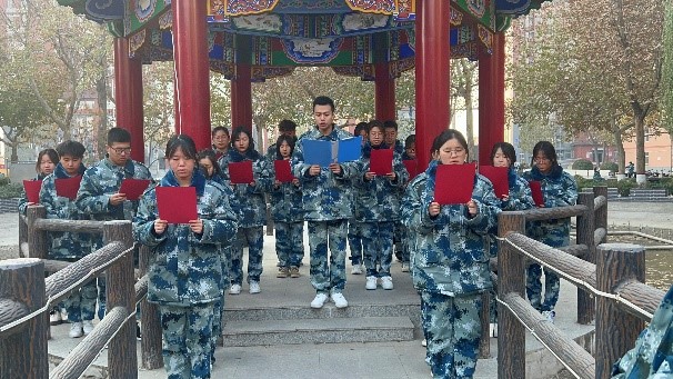 教育學(xué)院開展憲法宣傳系列活動(dòng)