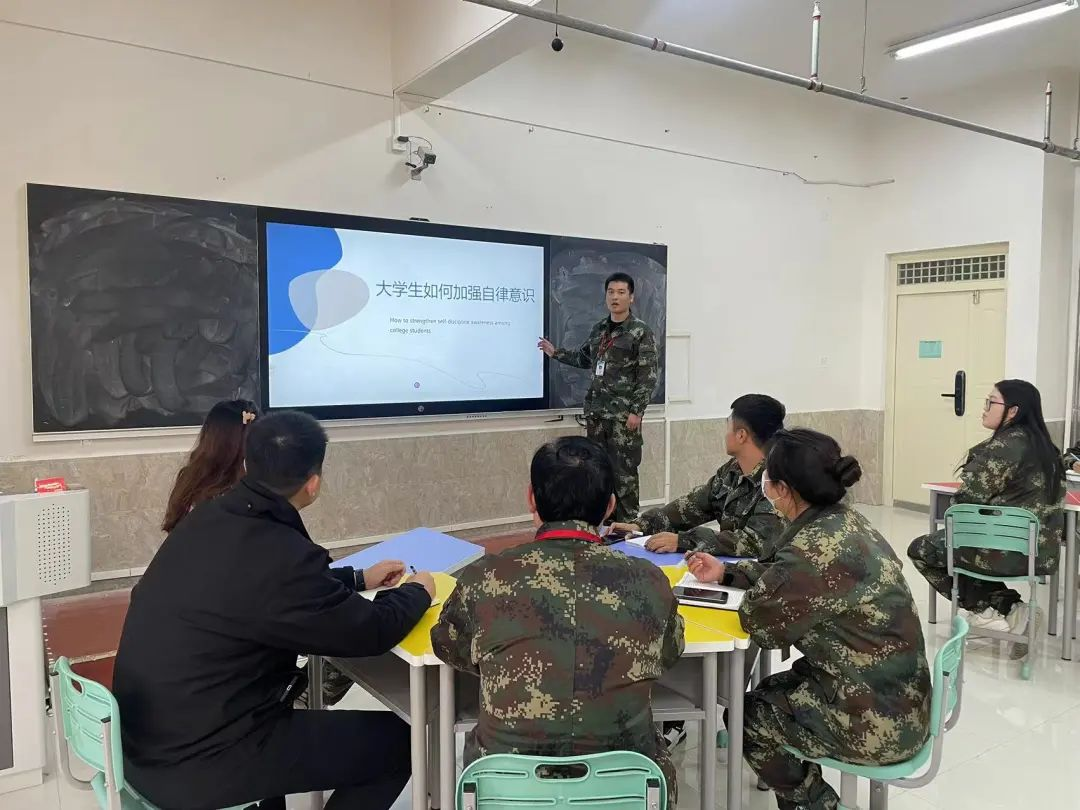 “鑄魂育人守初心，立足崗位擔使命”輔導員培訓