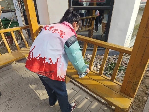 “揚愛老美德，獻志愿精神”志愿服務慰問活動圓滿結束