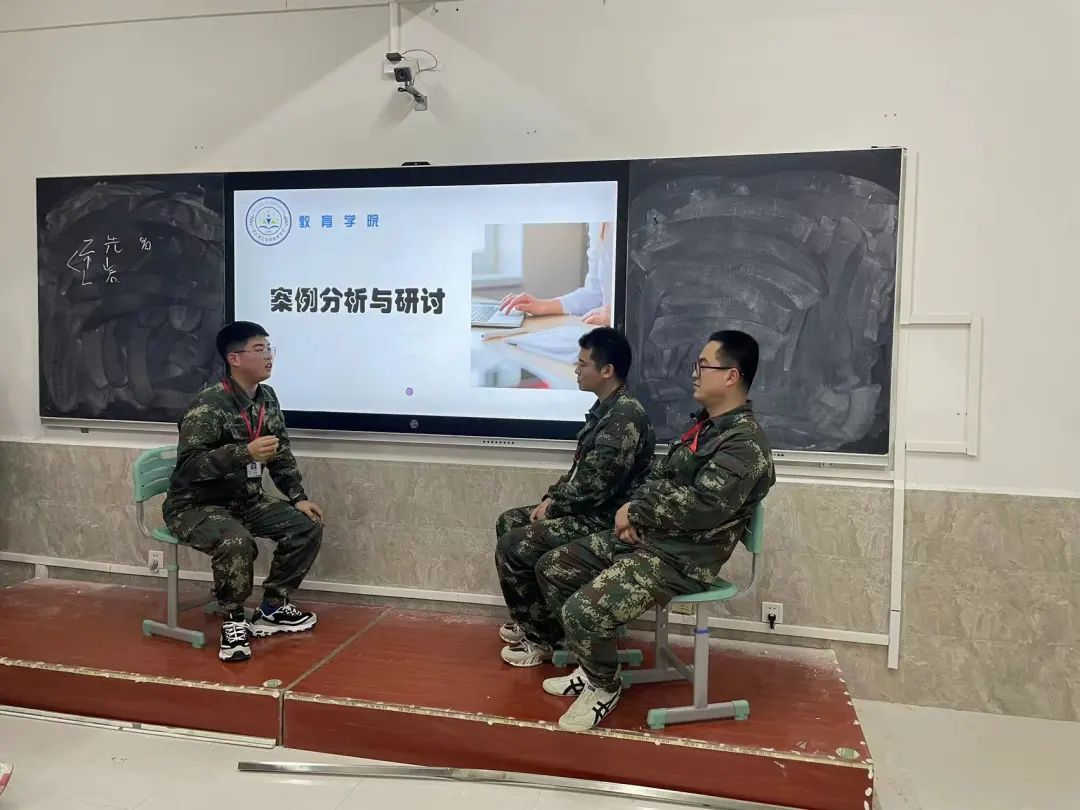 “鑄魂育人守初心，立足崗位擔使命”輔導員培訓