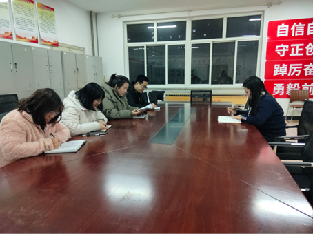 接續奮斗，闊步前行