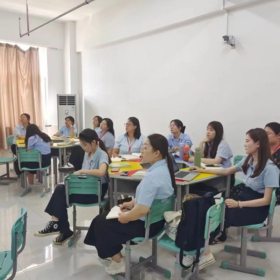 新學(xué)期，新目標(biāo) ——教師培訓(xùn)大會