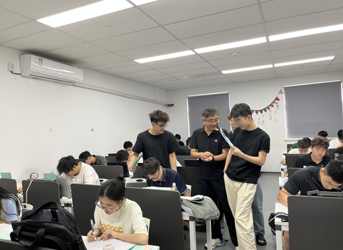 以應用為目標，以項目為導向—信息科學與工程學院開展學生入企項目實踐活動