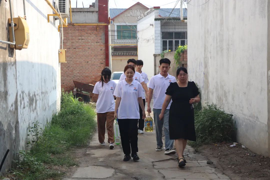 社會實踐(十二)|追溯紅色記憶,筑牢信仰根基——保定理工學院會計學院“三下鄉(xiāng)”社會實踐