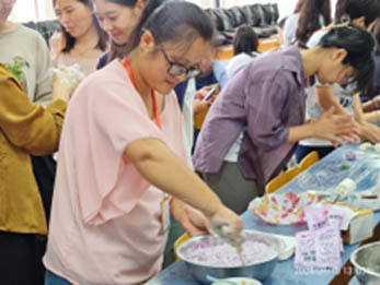 月滿中秋,師恩難忘|信工學院開展“感師恩，迎中秋”主題活動