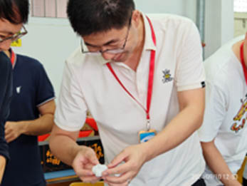 月滿中秋,師恩難忘|信工學院開展“感師恩，迎中秋”主題活動