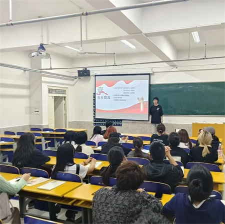 “智慧團建，服務同學”——保定理工學院藝術學院團總支組織部召開工作例會，深入研討智慧團建與冀 e 青春使用事項