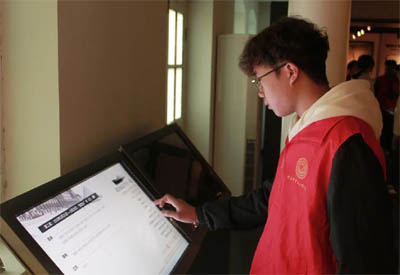 “緬懷先烈，啟迪未來”|信工學院組織參觀留法勤工儉學運動紀念館