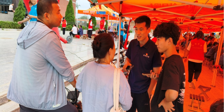 我為同學(xué)做實事 | 管理學(xué)院“同伴成長,暖心起航