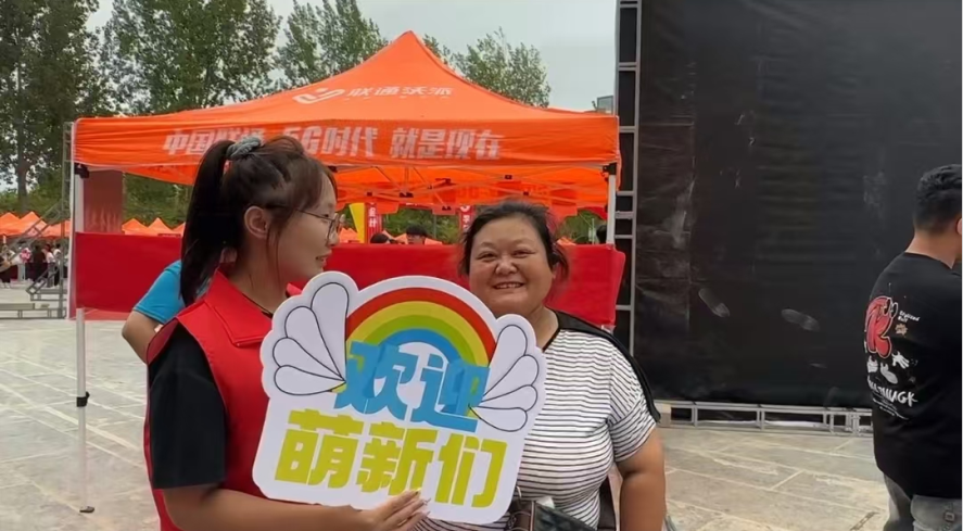 我為同學(xué)做實事 | 管理學(xué)院“同伴成長,暖心起航