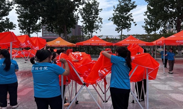 攜手共筑迎新夢，青春風采迎新生